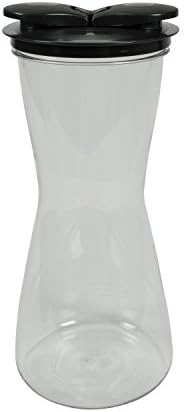 Rubbermaid Carafe with Leak-Proof Lid, 2-quart (1878491)
