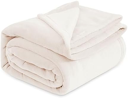 Bedsure Fleece Blankets Queen Size Cream - Bed Blanket Soft Lightweight Plush Fuzzy Cozy Luxury Microfiber, 90x90 inches