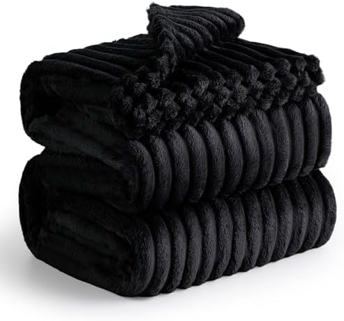 Bedsure Black Blanket Full Size for Bed - GentleSoft Cozy Soft Blankets for Women, Cute Large Fleece Throws for Girls, 84x90 Inches