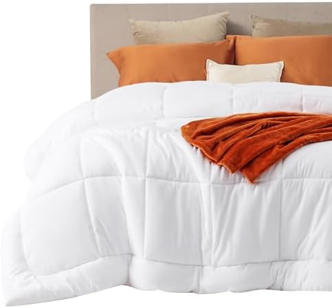 Bedsure Comforter Duvet Insert - Quilted Comforters King Size, All Season Duvet, Down Alternative Bedding, with 8 Tabs, Gifts for Women/Men, White, King 90 x 102 Inches