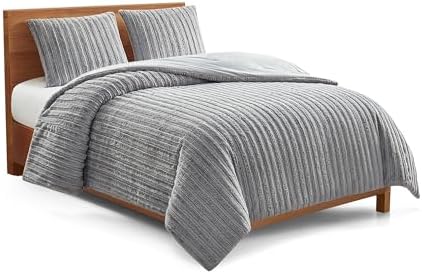 UGG Full/Queen Comforter Set with 2 Pillow Shams Plush Faux Fur Bedding Soft Warm Down Alternative Comforter Washable Hypoallergenic Fluffy Blanket Set for Bedroom, Full/Queen, Seal Grey (Kenzie)