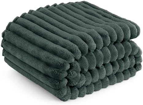 Bedsure Mallard Green Fleece Blanket for Couch - GentleSoft Cozy Soft Blankets for Women, Cute Small Throws for Girls, 50x70 Inches