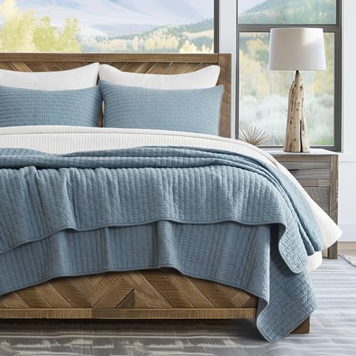 EVERGRACE x Kinsey Walsh Cross Stitch Pre-Washed Cotton Quilt Bedding Set Queen Size, Oversized 3 Pieces Lightweight Bedspread Coverlet for All Season, with 2 Matching Shams, Dusty Blue, 92"x96"