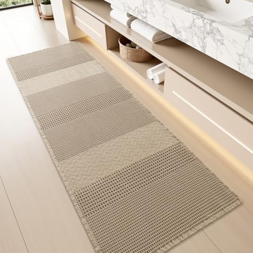AMOAMI Waffle Bath-Mat, Super Absorbent Bath Mats for Bathroom, Boho Bathroom Rugs Non Slip Washable, Ultra Soft Bathroom-Mat with Tassels Bath Rugs for Floor Mat, 24" X 72" Brown