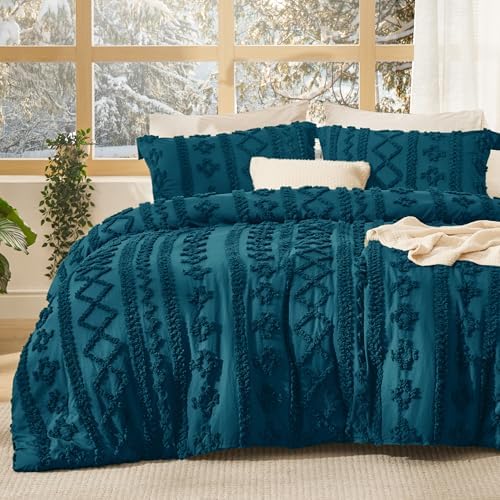Bedsure Tufted Boho Comforter Set Queen Size - Teal Boho Bed Set, GentleSoft 3 Pieces Farmhouse Shabby Chic Embroidery Bedding, Gifts for Woman, Soft Jacquard Queen Comforter for All Seasons