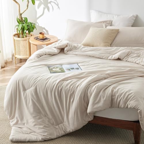 Bedsure Oversized King Comforter Set - Beige Soft Bedding for All Seasons, Cationic Dyed Bed Set, 3 Pieces, 1 Oversized King Size Comforter (120"x98") and 2 Pillow Shams (20"x36"+2")