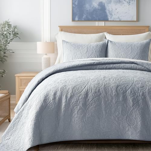 EVERGRACE 100% Cotton Paisley Quilt Set, King Size 3 Piece Set β Prewashed Lightweight Bedspread with 2 Shams, Soft & Breathable Matelasse Coverlet for All-Season Comfort, Pearl Blue