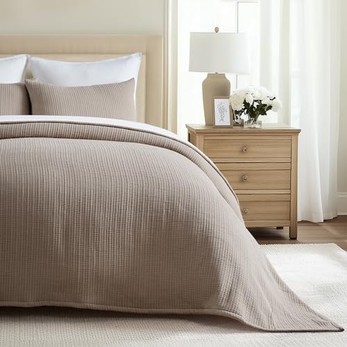 EVERGRACEHOME Cotton Gauze King Bedspread, Ultra Soft Prewashed Pick Stitch Matelassé Coverlet, Lightweight Textured Oversized King Quilt Bedding Set for All Season, with 2 Shams, Mocha Brown