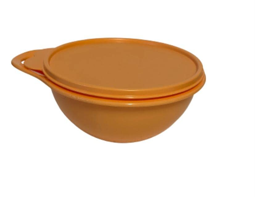 New Tupperware Thatsa Bowl 6 Cup Capacity, with Matching Seal