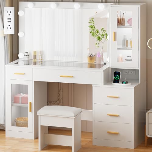 BEWISHOME 49.2" Large Vanity Desk with Mirror and Lights,White Makeup Vanity Table with Glass Top,Stool,Makeup Desk with Power Outlet,5 Drawers,Nightstand,Dressing Table for Bedroom Women FST34W