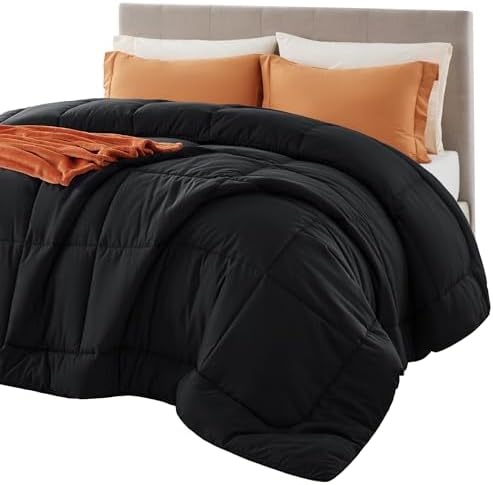 Bedsure Comforter Duvet Insert - Quilted Comforters Queen Size, All Season Duvet, Down Alternative Bedding, with 8 Tabs, Gifts for Women/Men, Black, Queen 88 x 88 Inches