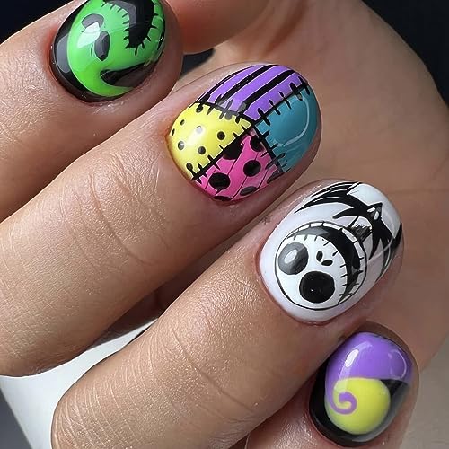 Halloween Press on Nails Short Nightmare Christmas Nails Ghost Fake Nails Scary Stick on Nails Halloween Glue on Nails for Women Girls Nail Decorations