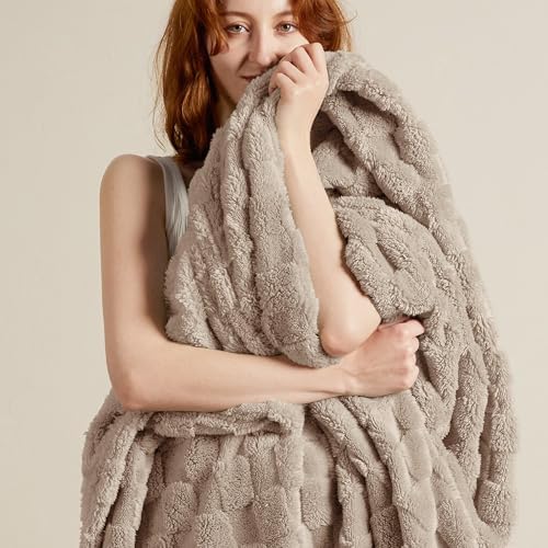 Bedsure Light Taupe Throw Blanket for Couch - Super Soft Cozy Blankets for Women, Cute Small Fleece Throws for Girls, 50x60 Inches