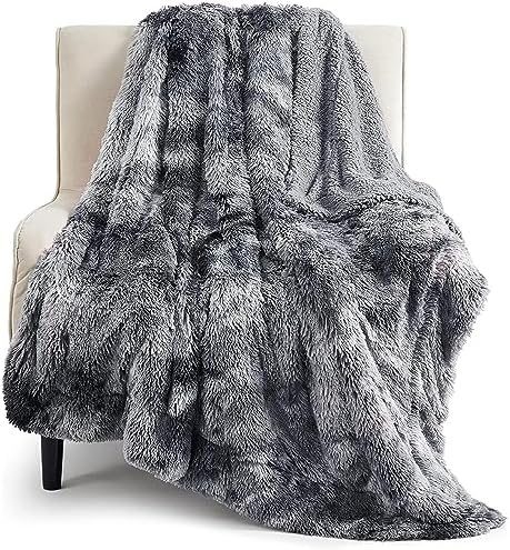Bedsure Fluffy Throw Blanket Gifts for Women Men, Soft Fleece Sherpa Cozy Fuzzy Plush Warm Minky Thick Faux Fur Throw for Couch, Bed, Home Living Room Decor Bedroom Blanket Gifts for Mom Dad, Grey