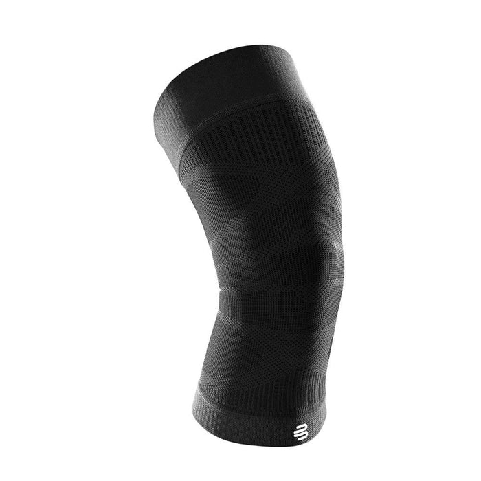Bauerfeind Sports Compression Knee Sleeve - Lightweight Design with Gripping Zones for Knee Pain Relief & Performance, Black, Size M
