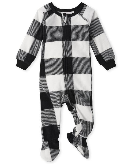 The Children's Place Baby Girls Family Matching Christmas Holiday Fleece Pajamas Sets, Adult, Big Kid, Toddler, And Sleepers, Blk/Wht Buff, 4T US