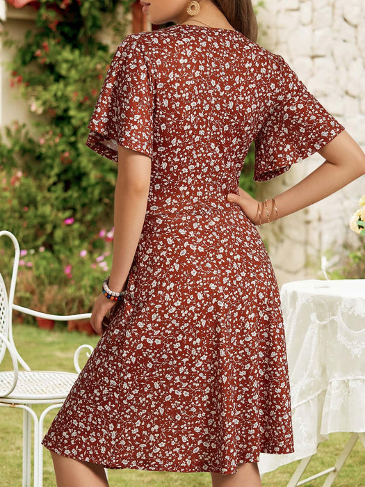 FENSACE Summer Outfits for Women 2025 Vacation Wrap V Neck Knee Length Womens Plus Size Dresses(Red White Floral-54,X-Large)