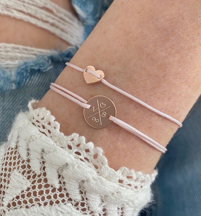 Engraved bracelet heart - personalized name bracelet, bracelet with name, family bracelet, friendship bracelet, gift girlfriend godmother